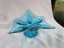 Load image into Gallery viewer, Vintage LE Smith Teal Blue Six Petal Banana Fruit Dish Bowl