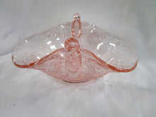 Load image into Gallery viewer, Pink Glass Double Bird Decor Bowl