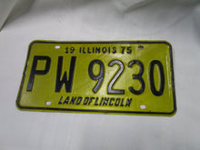 Load image into Gallery viewer, 1975 Illinois Land of Lincoln Automobile License Plate Tag PW9230