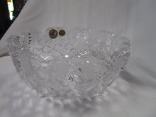 Load image into Gallery viewer, 1985 Hofbauer 24% Lead Crystal Star & Butterfly Tripod Decor Bowl