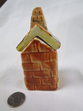 Load image into Gallery viewer, Vintage Price Kensington Ye Old Cottage Mini Ceramic Mustard Jar with Roof Lid