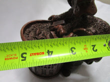 Load image into Gallery viewer, 1993 E. Biersdorfer Pecan Resin Do Not Feed The Bears Figurine