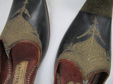 Load image into Gallery viewer, Vintage Baluja's New Delhi Handmade Leather Ceremonial Embroidered Shoe Slippers