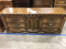 Load image into Gallery viewer, Vintage Thomasville Nine Drawer Bedroom Dresser