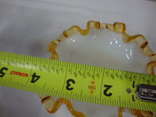 Load image into Gallery viewer, Vintage Fenton Gold Crest Small Pedestal Vase