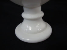 Load image into Gallery viewer, Vintage Fenton Silver Crest Pedestal Epergne Vase No Flute