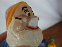 Load image into Gallery viewer, Vintage Yankee Home Mold Snow White & Seven Dwarfs Handpainted Figurine Set