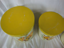 Load image into Gallery viewer, Retro Japan Lorrie Design Rooster 4 Piece Plastic Nesting Canister Set
