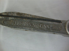 Load image into Gallery viewer, J. Wiss & Sons NJ Metal Pattern Pinking Clothing Shears Scissors Large