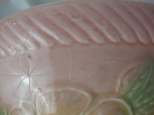 Load image into Gallery viewer, Vintage Hull USA Sunglow Nesting Mixing Bowl Set of 3