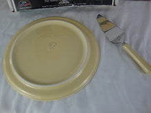 Load image into Gallery viewer, Vintage Fiesta USA Trio Trees Cake Serving Plate and Cake Server