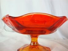 Load image into Gallery viewer, Vintage LE Smith Dominion Amberina Glass Compote Bowl Dish
