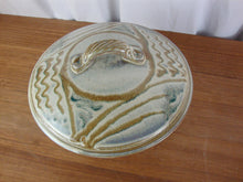Load image into Gallery viewer, Handmade Pottery Cream/Blue Casserole Dish with Top Handle Lid