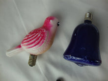 Load image into Gallery viewer, Vintage Japan Handpainted Glass Figural Holiday C6? Bulbs UNTESTED