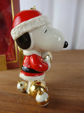 Load image into Gallery viewer, 2007 Lenox Snoopy's Christmas Spirit Porcelain Christmas Holiday Tree Ornament