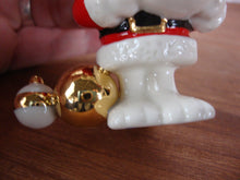 Load image into Gallery viewer, 2007 Lenox Snoopy's Christmas Spirit Porcelain Christmas Holiday Tree Ornament