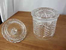 Load image into Gallery viewer, Vintage Fostoria Lead Crystal Biscuit Jar with Lid