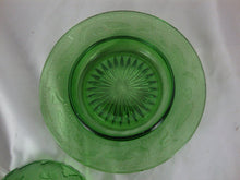 Load image into Gallery viewer, Vintage EAPG Emerald Green Delaware Pattern Butter Cheese Dish with Dome Lid