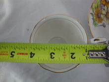 Load image into Gallery viewer, Vintage Royal Albert China Flower of the Month Daisy #4 Teacup and Saucer Set