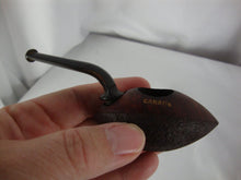 Load image into Gallery viewer, Vintage Modele Depose Canada Touchdown Football Tobacco Smoking Pipe