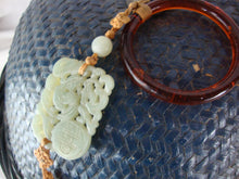 Load image into Gallery viewer, Vintage Asian Chinese Woven Lidded Large Wedding Basket With Jade Pendant