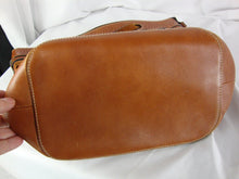 Load image into Gallery viewer, Vintage Patricia Nash Italian Woven Leather Tan Purse