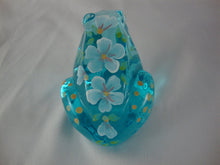 Load image into Gallery viewer, Vintage Fenton Aqua Glass Handpainted Signed Frog Figurine