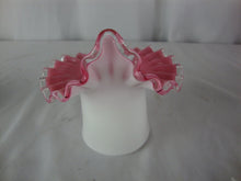 Load image into Gallery viewer, Vintage Fenton Peach Pink Crest Jack in the Pulpit Small Vase