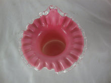 Load image into Gallery viewer, Vintage Fenton Peach Pink Crest Jack in the Pulpit Small Vase