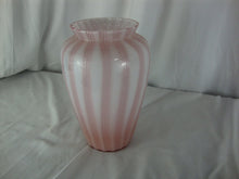 Load image into Gallery viewer, Vintage Fenton Dusty Rose Optic Ribbed Flower Vase