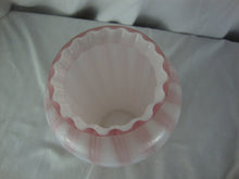 Load image into Gallery viewer, Vintage Fenton Dusty Rose Optic Ribbed Flower Vase