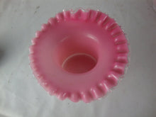 Load image into Gallery viewer, Vintage Fenton Pink Peach Crest 5 Inch Ruffled Hat Vase