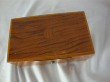 Load image into Gallery viewer, 1967 Thorens Switzerland Wood Three Song Musical Box with Engraved Front Plate *WORKING*