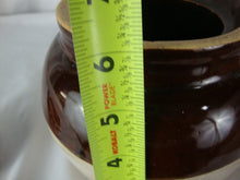 Load image into Gallery viewer, Vintage Robinson Ransbottom #2 Crown 2 Quart Stoneware Bean Pot with Lid