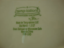 Load image into Gallery viewer, Vintage Temp-Tations 1.5 Quart Ceramic Serving Dish with Chicken Lid with Handle