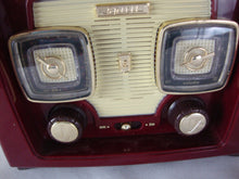 Load image into Gallery viewer, Vintage Spirit Trans-Atlantic Battery Red/Cream Plastic Flip Up Suitcase Radio