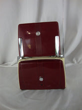 Load image into Gallery viewer, Vintage Spirit Trans-Atlantic Battery Red/Cream Plastic Flip Up Suitcase Radio