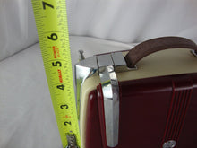 Load image into Gallery viewer, Vintage Spirit Trans-Atlantic Battery Red/Cream Plastic Flip Up Suitcase Radio