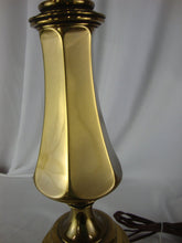 Load image into Gallery viewer, Vintage Stiffell Brass Buffet Lamp with Cream Shade Fleur de Lis Finial