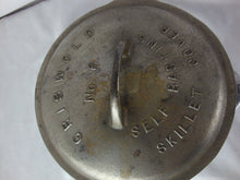 Load image into Gallery viewer, Vintage Griswold Large Block No 6 699A Cast Iron Skillet with Self Basting Lid UNRESTORED