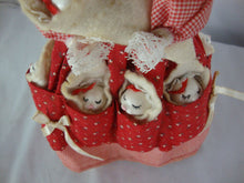 Load image into Gallery viewer, Vintage Just Ducky Mama Cat with Kittens Porcelain Face Figurine