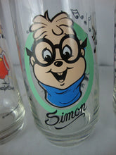 Load image into Gallery viewer, 1985 Hardees Alvin & Chipmunks & Chipettes Beverage Glasses Set of 4