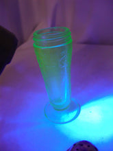 Load image into Gallery viewer, Vintage Hazel Atlas Florentine No 1 Uranium Glass Salt and Pepper Shaker Set