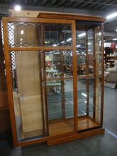 Load image into Gallery viewer, Pulaski Furniture Oak Slide Front 5 Shelf Curio Display Cabinet with Lock/Key