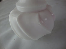 Load image into Gallery viewer, Vintage Fenton Peach Crest Spiral Wave Small Vase Ruffled Rim