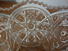 Load image into Gallery viewer, Vintage Cambridge Glass EAPG Sawtooth Stars Arches Pattern Glass Bowl