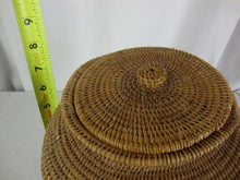 Load image into Gallery viewer, Vintage Handmade Woven Bulbous Basket Angled Top with Lid
