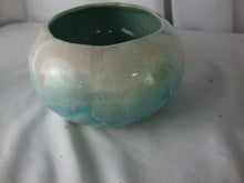 Load image into Gallery viewer, Vintage RRPCO Roseville Aqua Pink Melon Shape Ceramic Indoor Planter