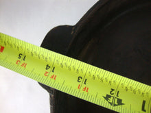 Load image into Gallery viewer, Lodge Crescent Moon 9 Inch Shallow Cast Iron Skillet Unrestored