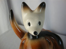 Load image into Gallery viewer, 1956 Fine Ent Ceramic Boxing Kangaroo Dresser Caddy